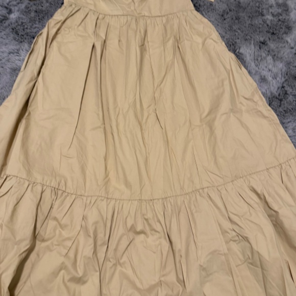 Balloon Midi Dress - Picture 4 of 11